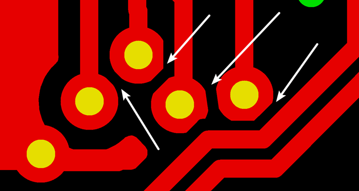 多層板中過孔會在每層線路上都有孔環(huán)，且每個層孔環(huán)周圍環(huán)境有夾線也有不夾線，環(huán)境各不一